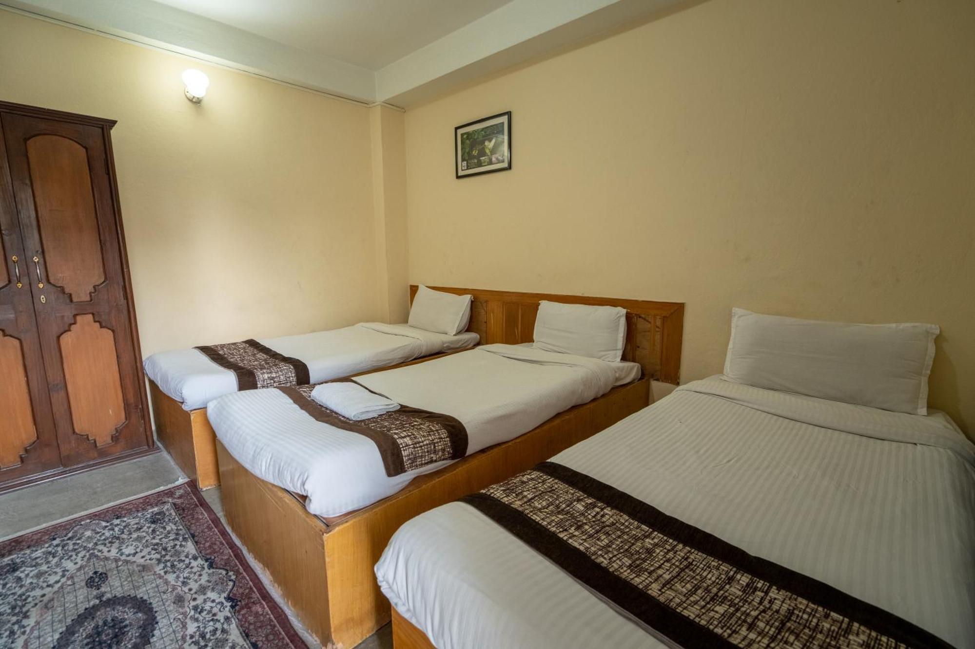 Hotel Nana Катманду Екстер'єр фото