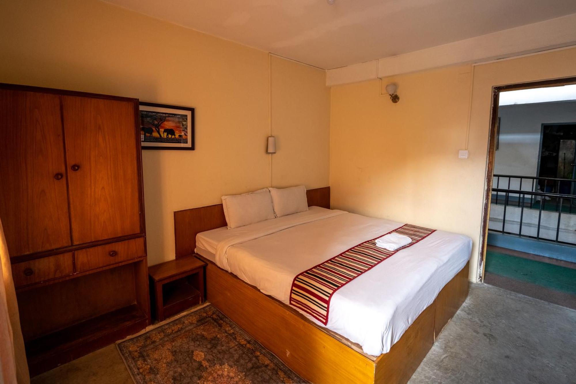 Hotel Nana Катманду Екстер'єр фото